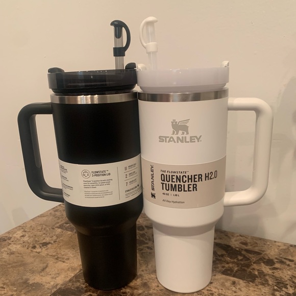 Straw toppers for tumbler straws. - Picture 17 of 17